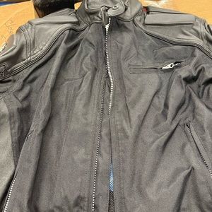 Motorcycle jacket
